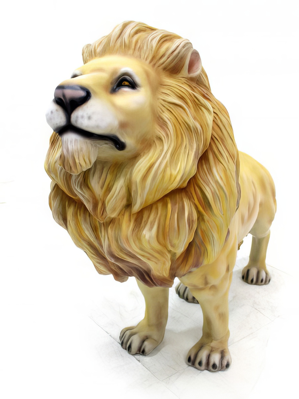 AML06_Life-size_Lion_Prop_event_prop_hire_0057IMG_8155_copy.jpg