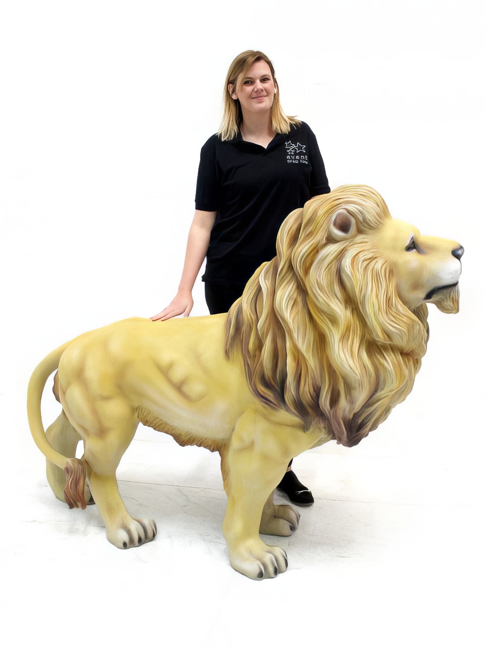 AML06_Life-size_Lion_Prop_event_prop_hire_0059IMG_8160_copy.jpg