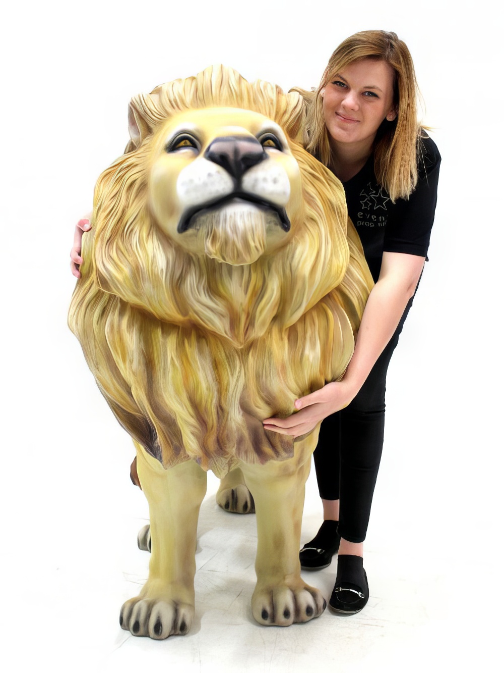 AML06_Life-size_Lion_Prop_event_prop_hire_0060IMG_8161_copy.jpg