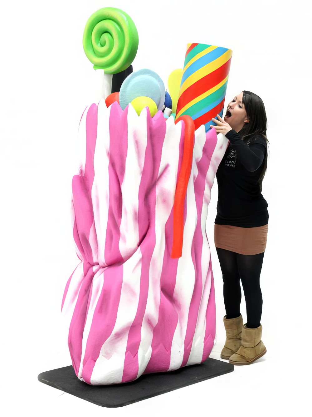 ATS56_giant_sweet_bag_with_retro_sweets_4_event_prop_hireOPTIMISED.jpg