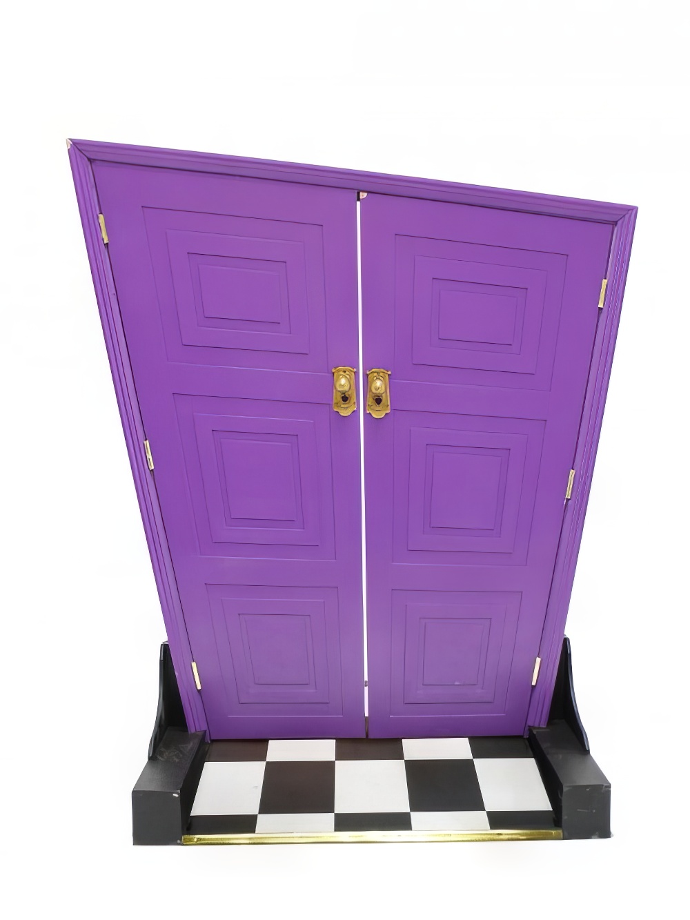 ENT73_-_crazy_door_-06-_event_prop_hire-optimised_1.jpg