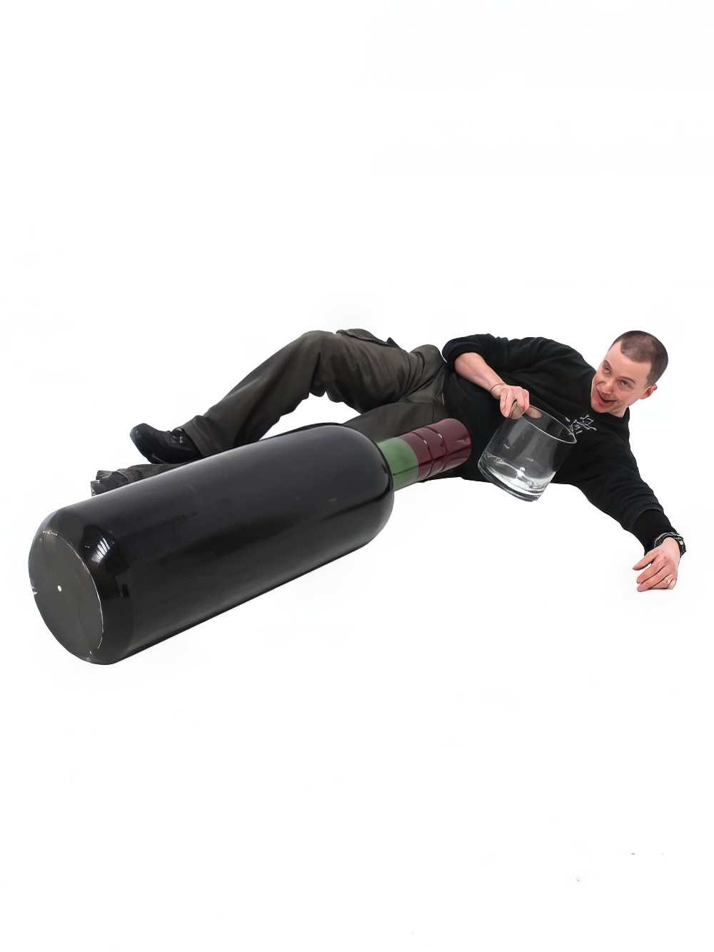 FAD29_Giant_Wine_Bottle_Event_prop_hire_3.jpg