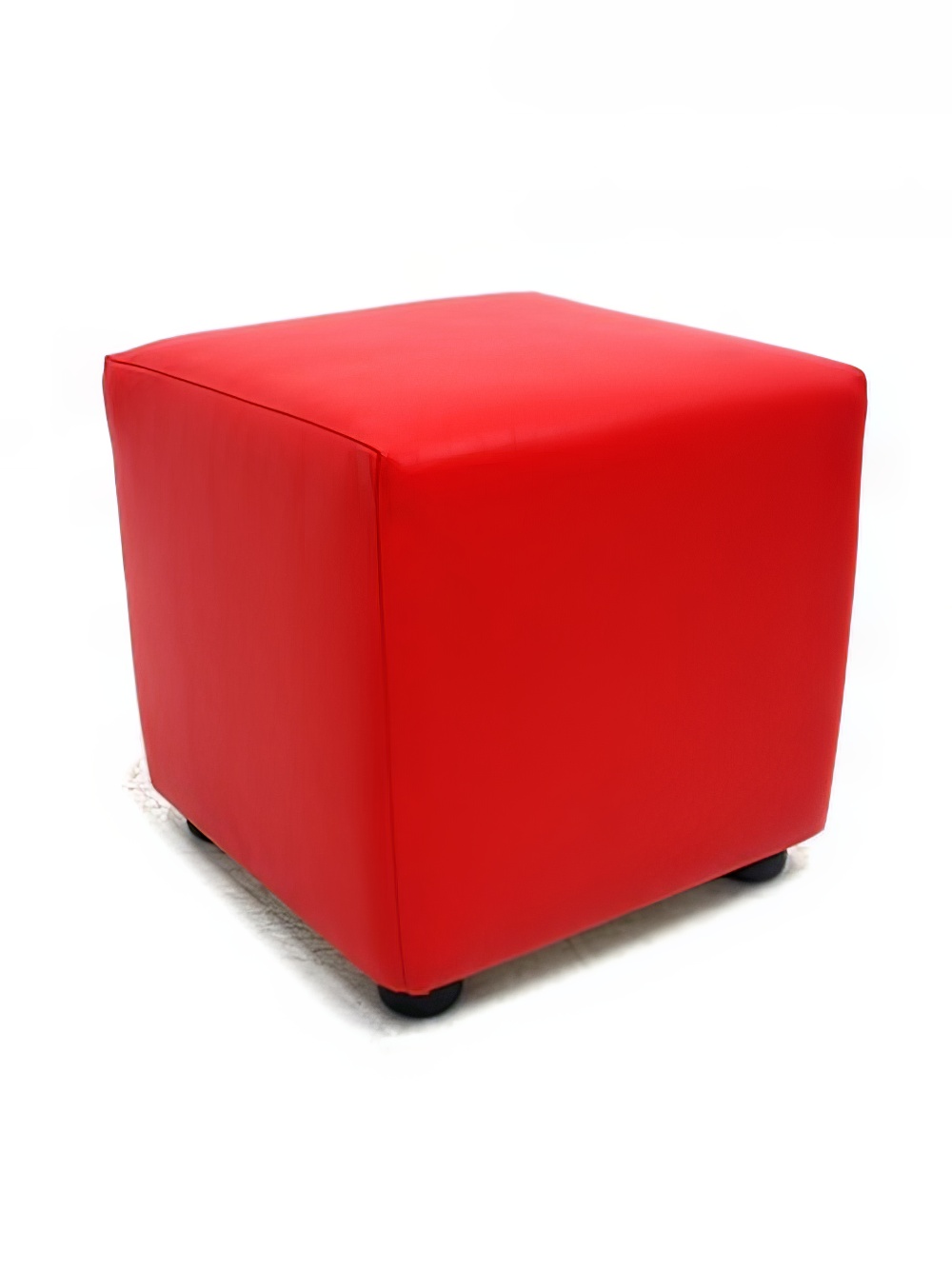 FUR337_Red_Cube_Single_Seater_event_prop_hire_0026IMG_3837_copy.jpg