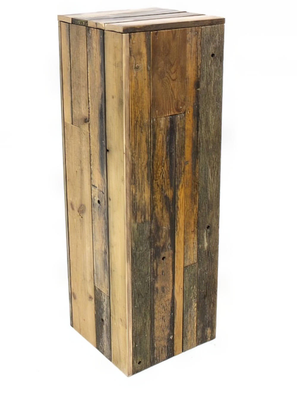 FUR424_-_pallet_poseur_-01-_event_prop_hire_-optimised_1.jpg