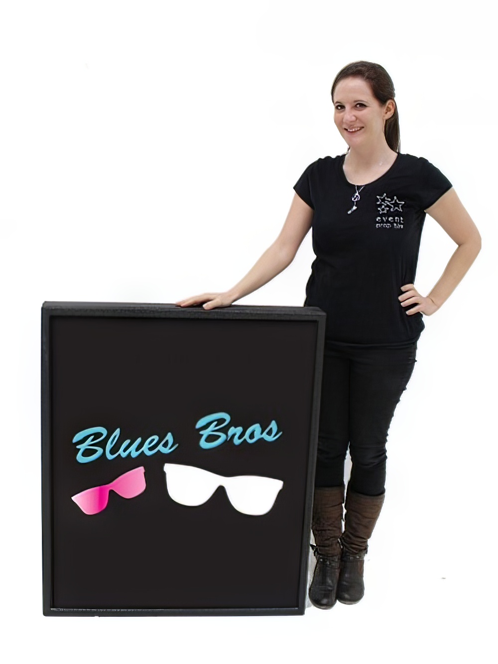 LE21_-_neon_effect_blues_bro_sign_-01-_event_prop_hire-optimised.jpg