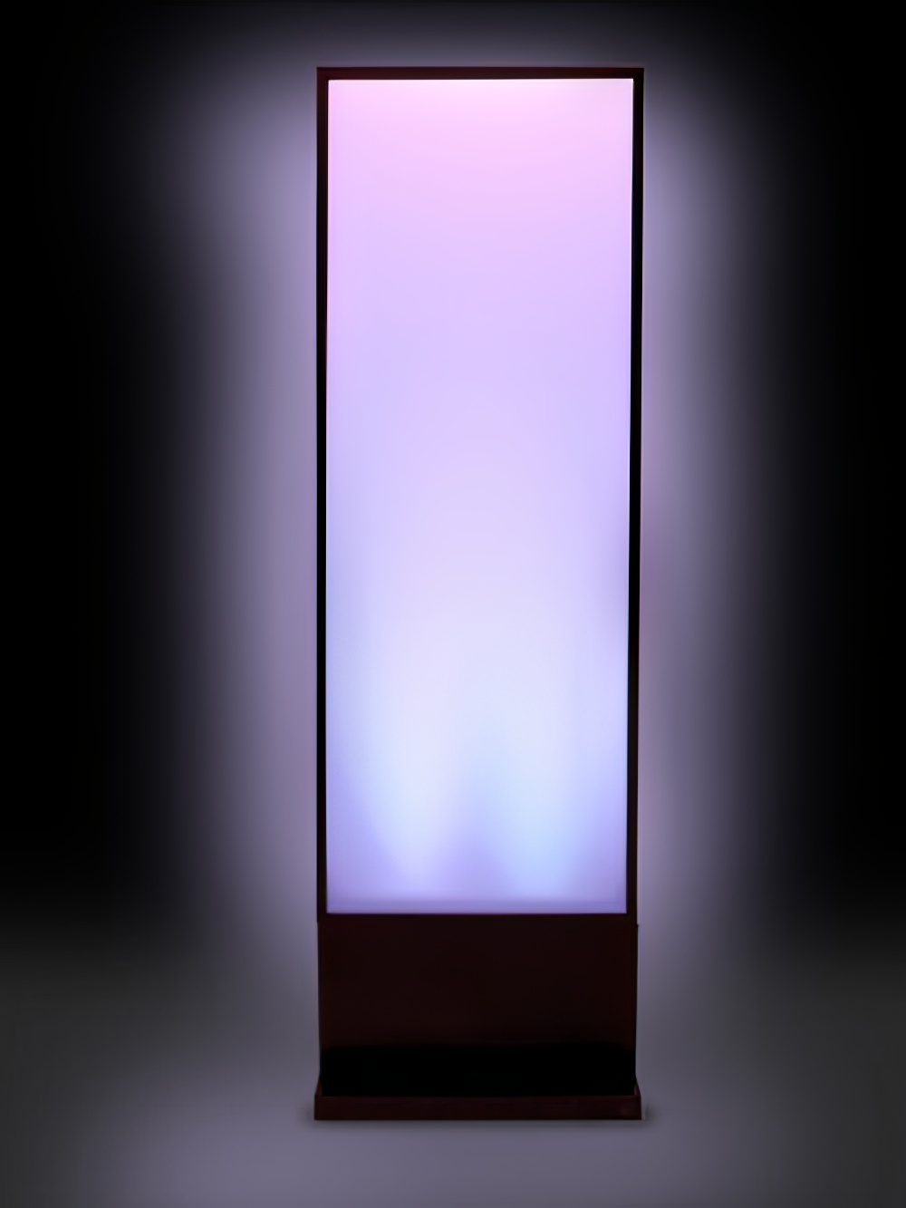 LE32_Obelisk_Light_Box_event_prop_hire_00131_Obelisk_White_copy_optimised.jpg