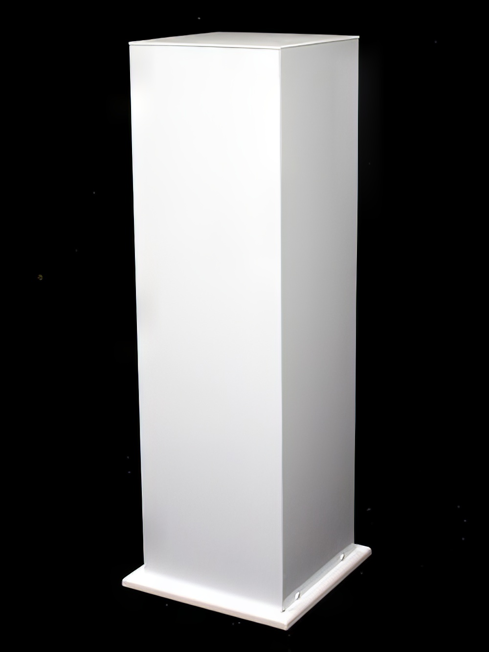 SN1430_White_Gloss_Plinth_event_prop_hire_0026IMG_0575_copy_optimised.jpg
