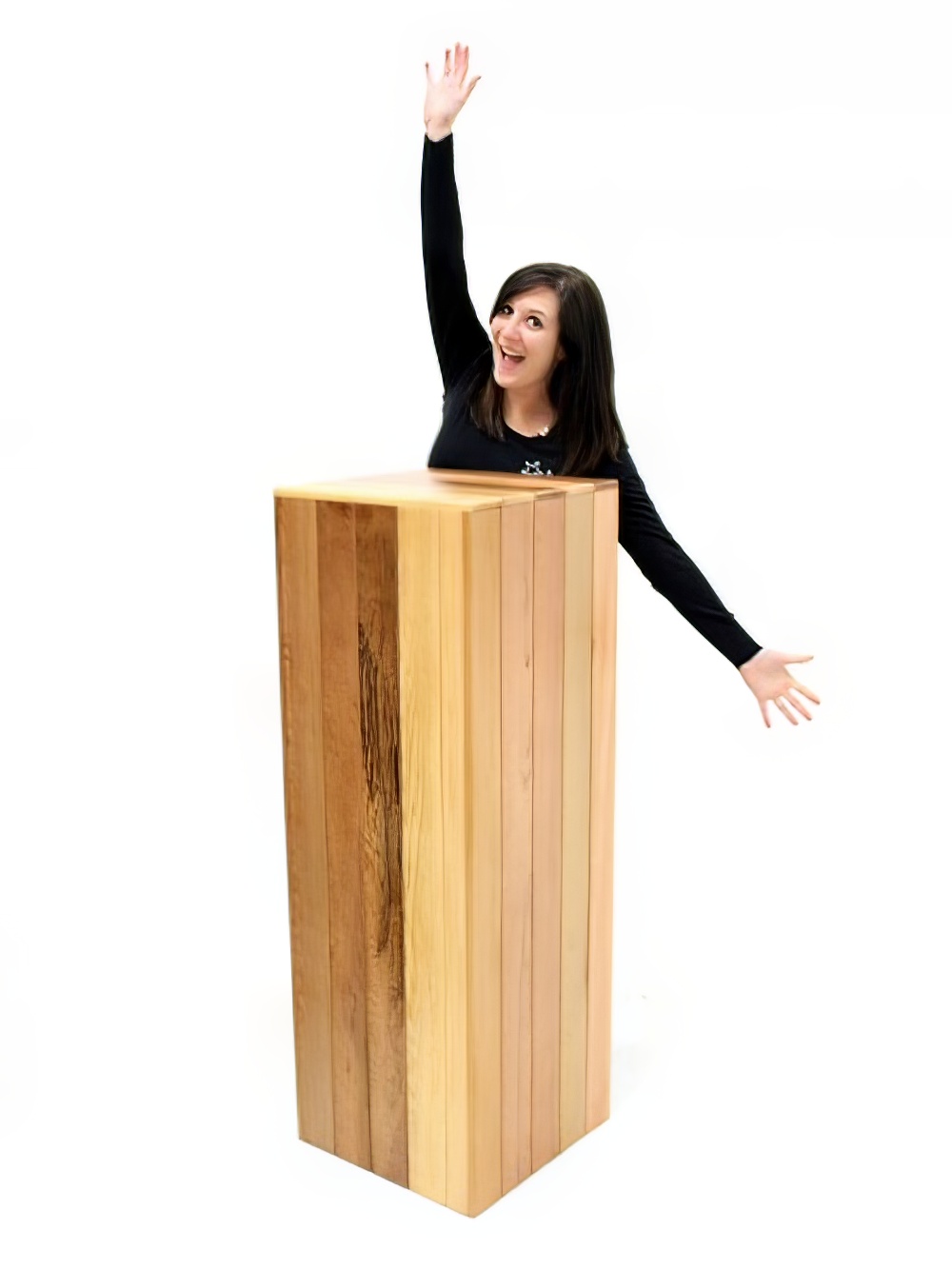 SN1510_Cedar_Wood_Pallet_Poseur_event_prop_hire_0009IMG_9149_copy_optimised.jpg