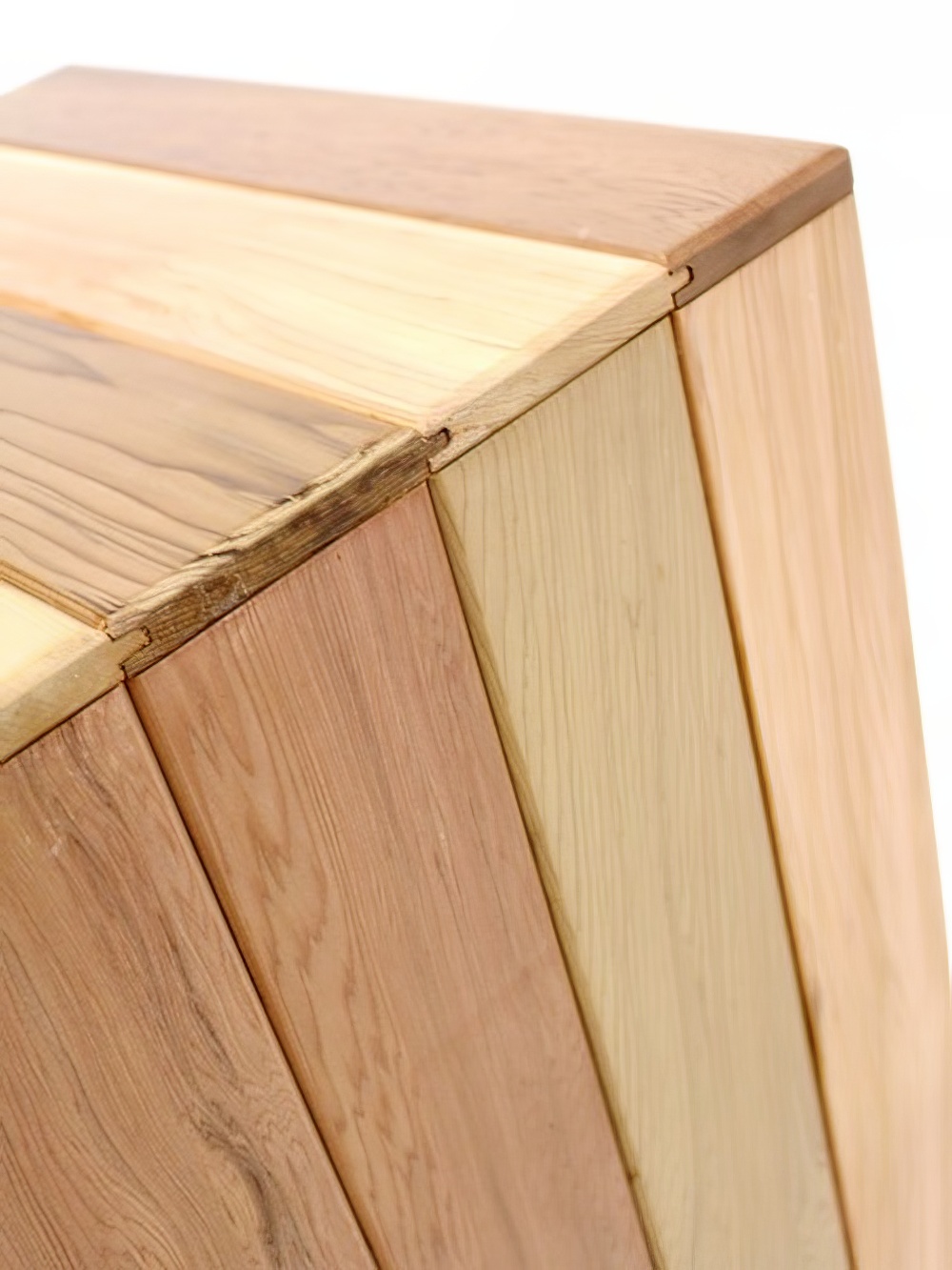 SN1510_Cedar_Wood_Pallet_Poseur_event_prop_hire_0011IMG_9153_copy_optimised.jpg