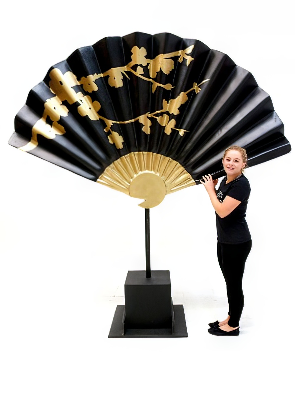 SN1558_Oriental_Chinese_Fan_Prop_-_Blackevent_prop_hire_DD_002_copy.jpg