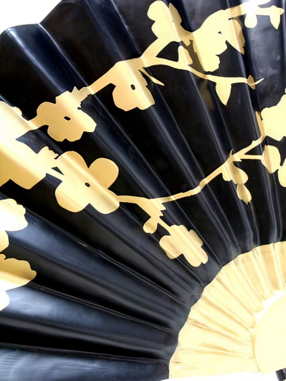 SN1558_Oriental_Chinese_Fan_Prop_-_Blackevent_prop_hire_DD_083_copy.jpg