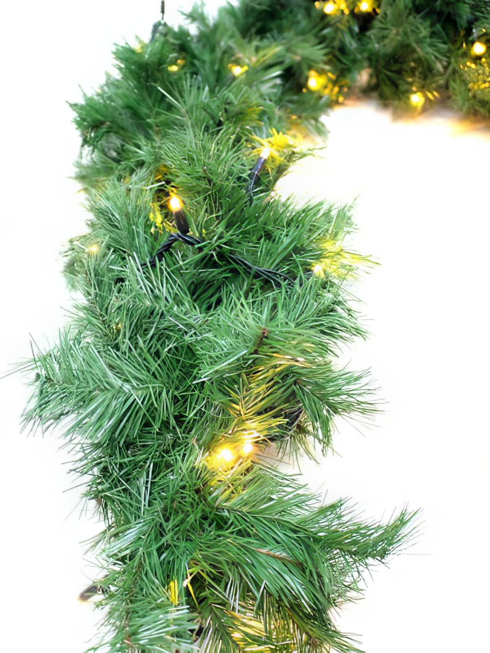 SN1716_Large_Pre-Lit_Christmas_Garland_event_prop_hire_0009016_copy_optimised.jpg