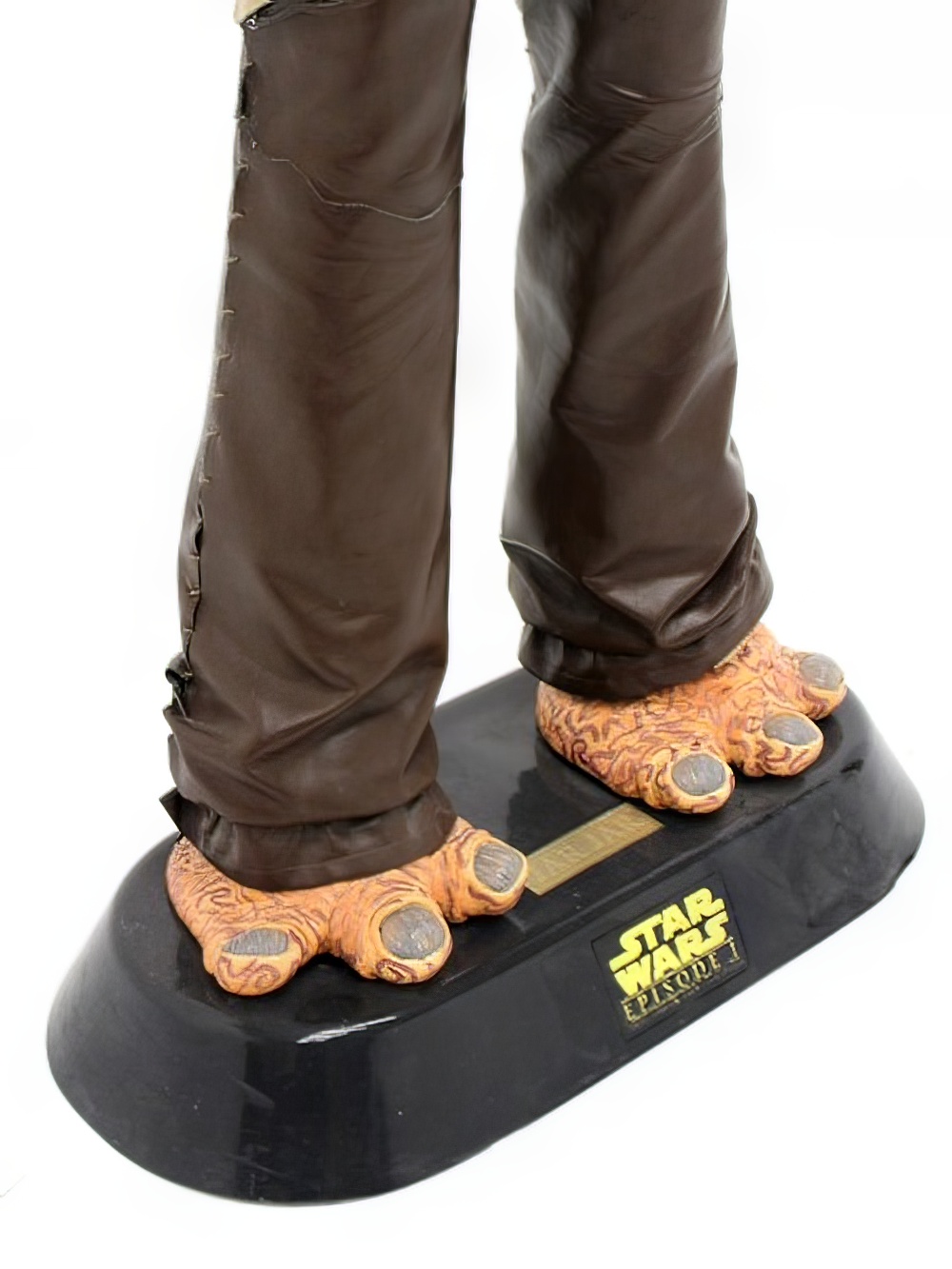 SN1790_Life-size_Jar_Jar_Binks_3D_event_prop_hire_0040IMG_0584_copy_optimised.jpg