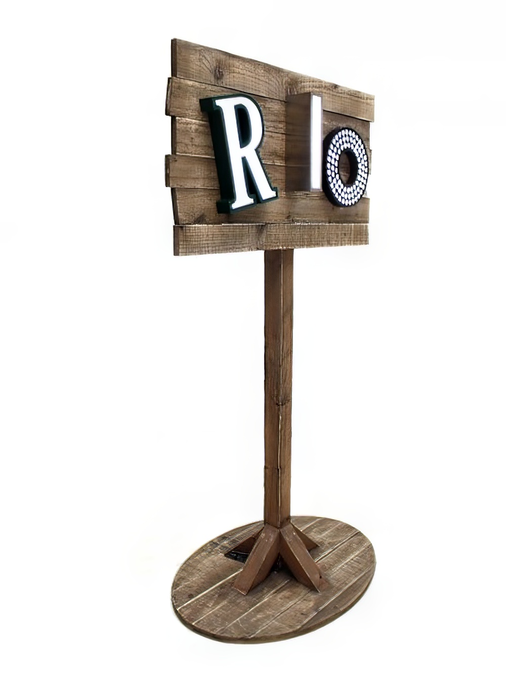 SN1893_Illuminated_RIO_Letters_event_prop_hire_0006SW_318_copy_optimised.jpg