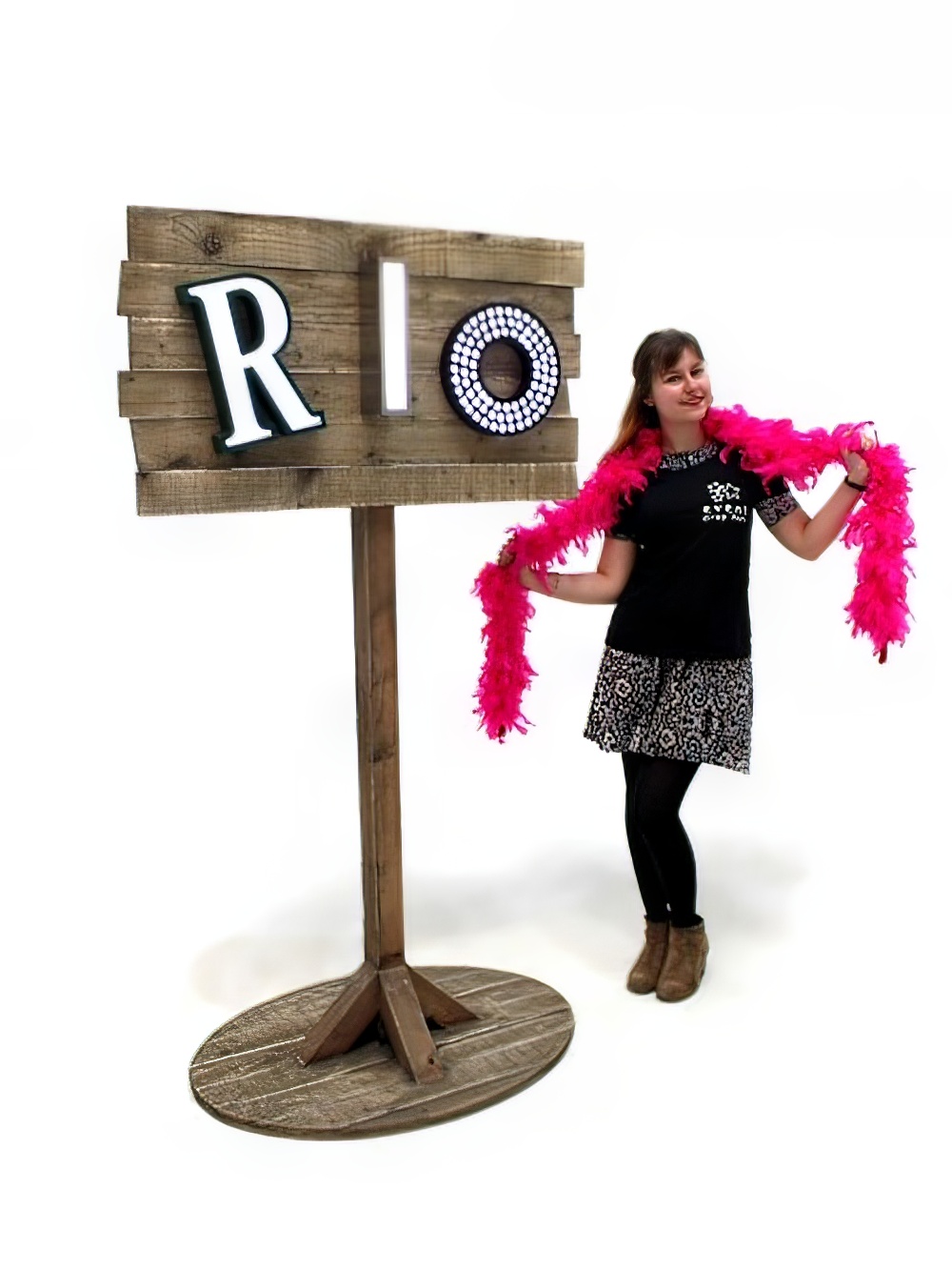 SN1893_Illuminated_RIO_Letters_event_prop_hire_0007SW_319_copy_optimised.jpg