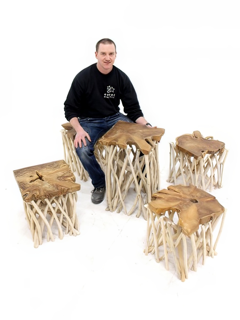 SN1986_SN1987_Twig_Stooland_amp_Table_combo_event_prop_hire_0043_DD579_copy_optimised.jpg