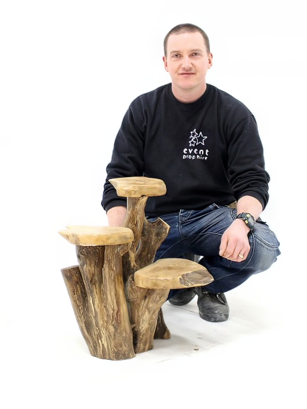SN2001_Root_Display_Stand_event_prop_hire_0012_DD613_copy_optimised.jpg