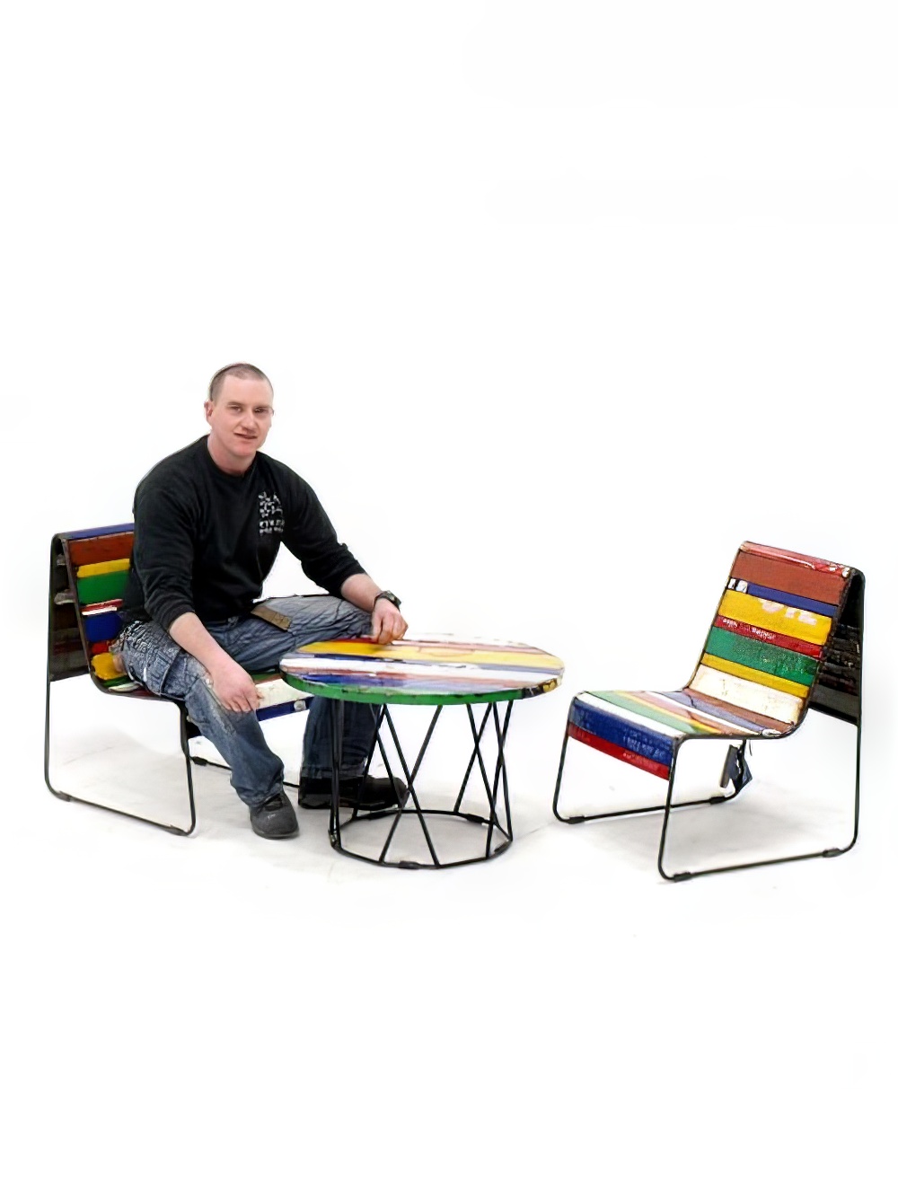 SN2017_SN2018_Junk_Metal_Coffee_Tableand_amp_Chair_event_prop_hire_0047_DD649_copy_optimised