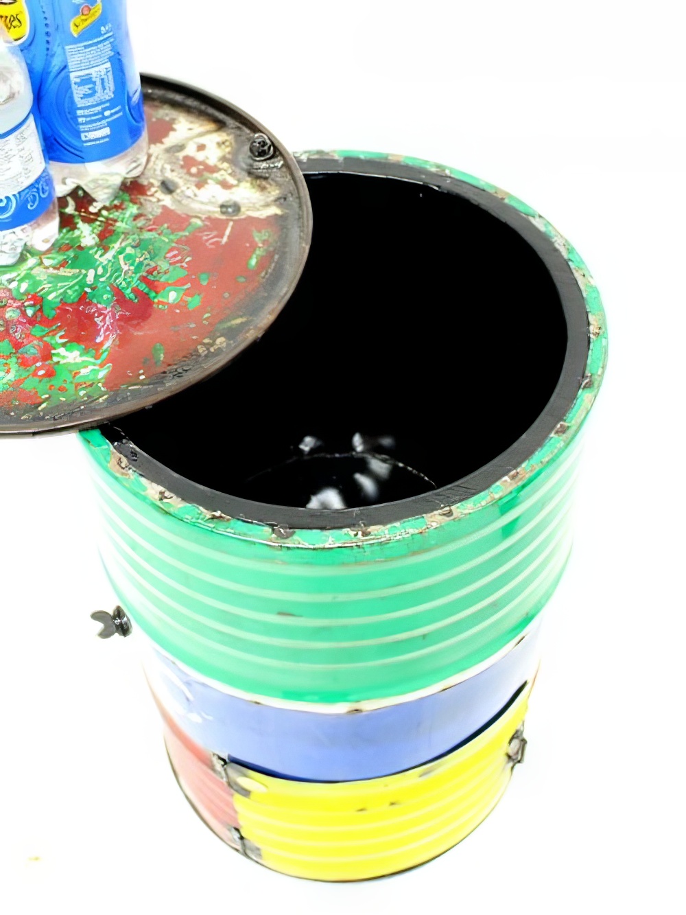SN2019_Junk_Metal_Oil_Barrel_Cooler_event_prop_hire_0033_DD623_copy_optimised
