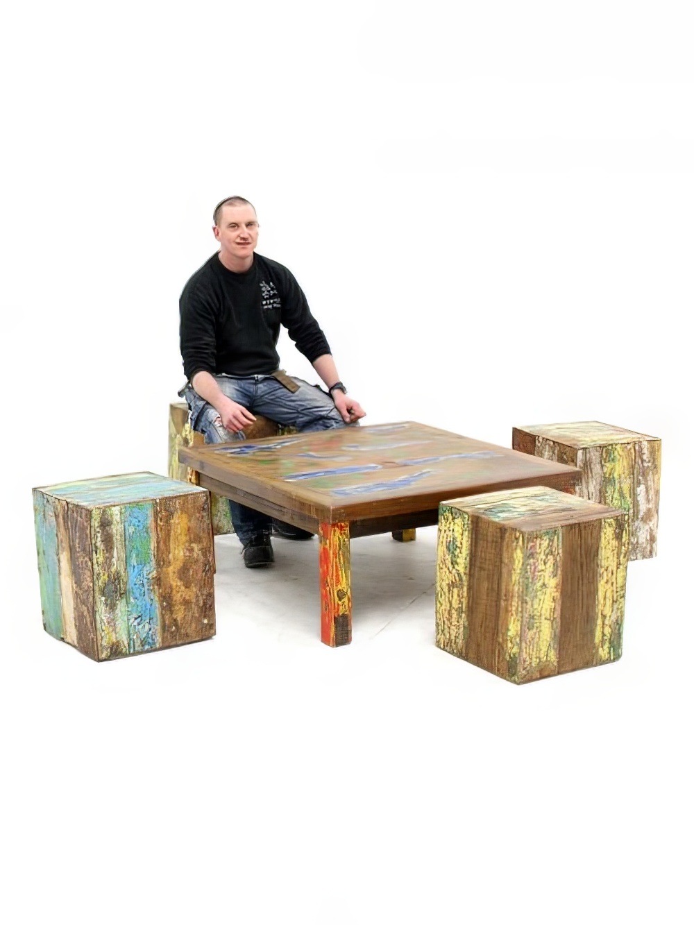 SN2026_SN2030_SN2058_Reclaimed_Wooden_Furniture_event_prop_hire_0071_DD681_copy_optimised