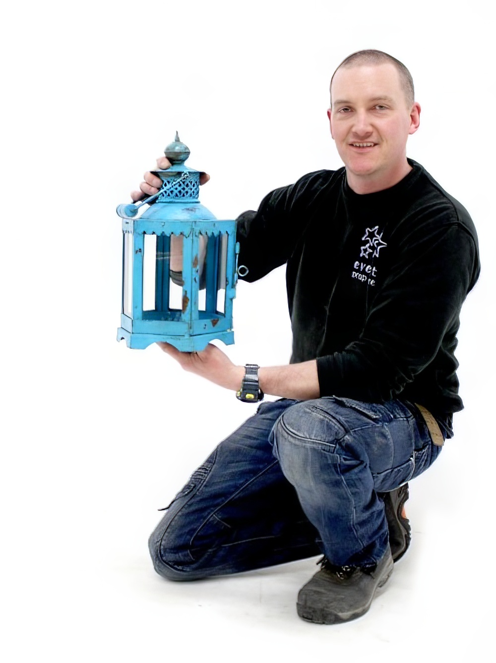 SN2036_Distressed_Blue_Lantern_event_prop_hire_0022_DD624_copy_optimised
