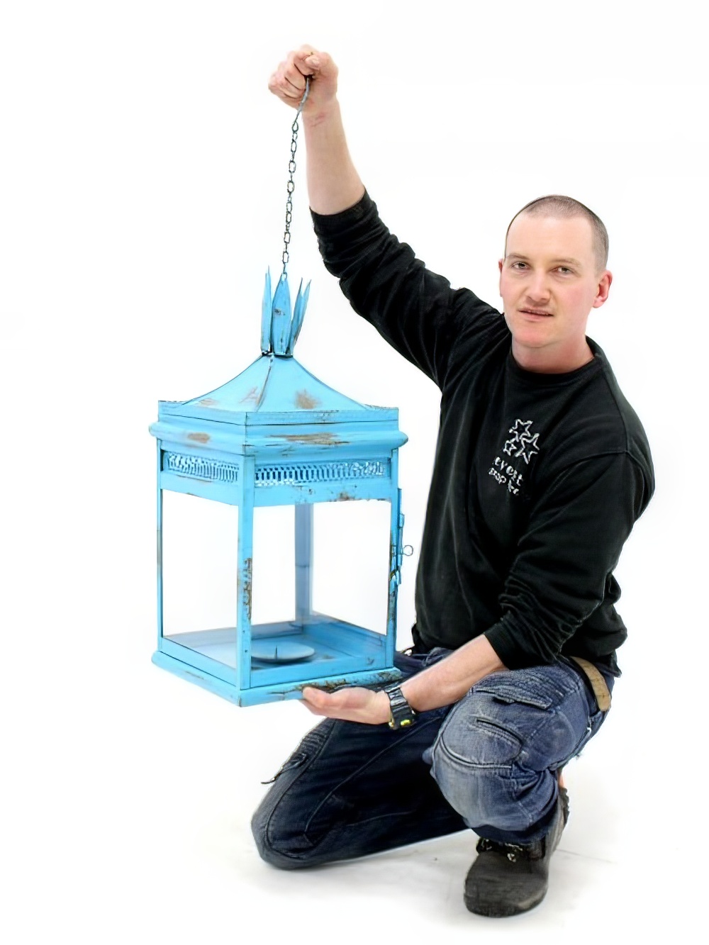 SN2037_Large_Distressed_Blue_Lantern_-_Square_event_prop_hire_0026_DD627_copy_optimised