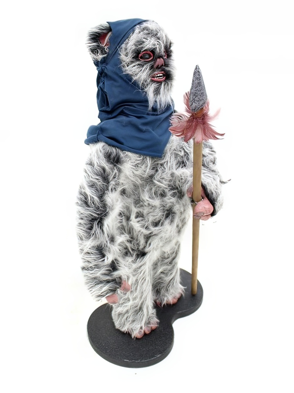 SN2049_Life-size_Ewok_event_prop_hire_0040_DD745_copy_optimised