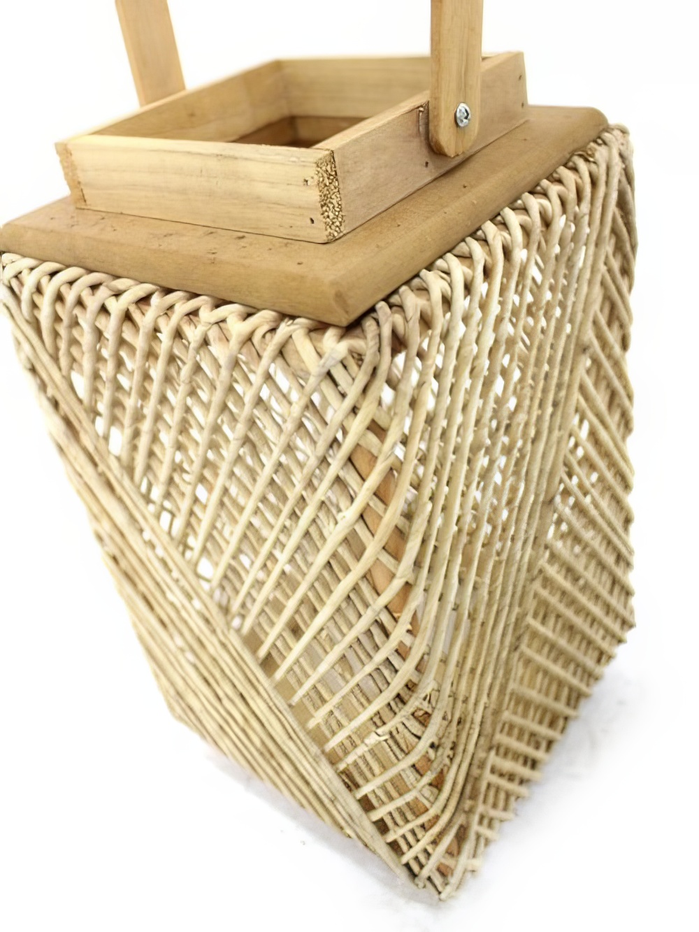 SN2072_Woven_Rope_Lantern_event_prop_hire_0045SW_141_copy_optimised