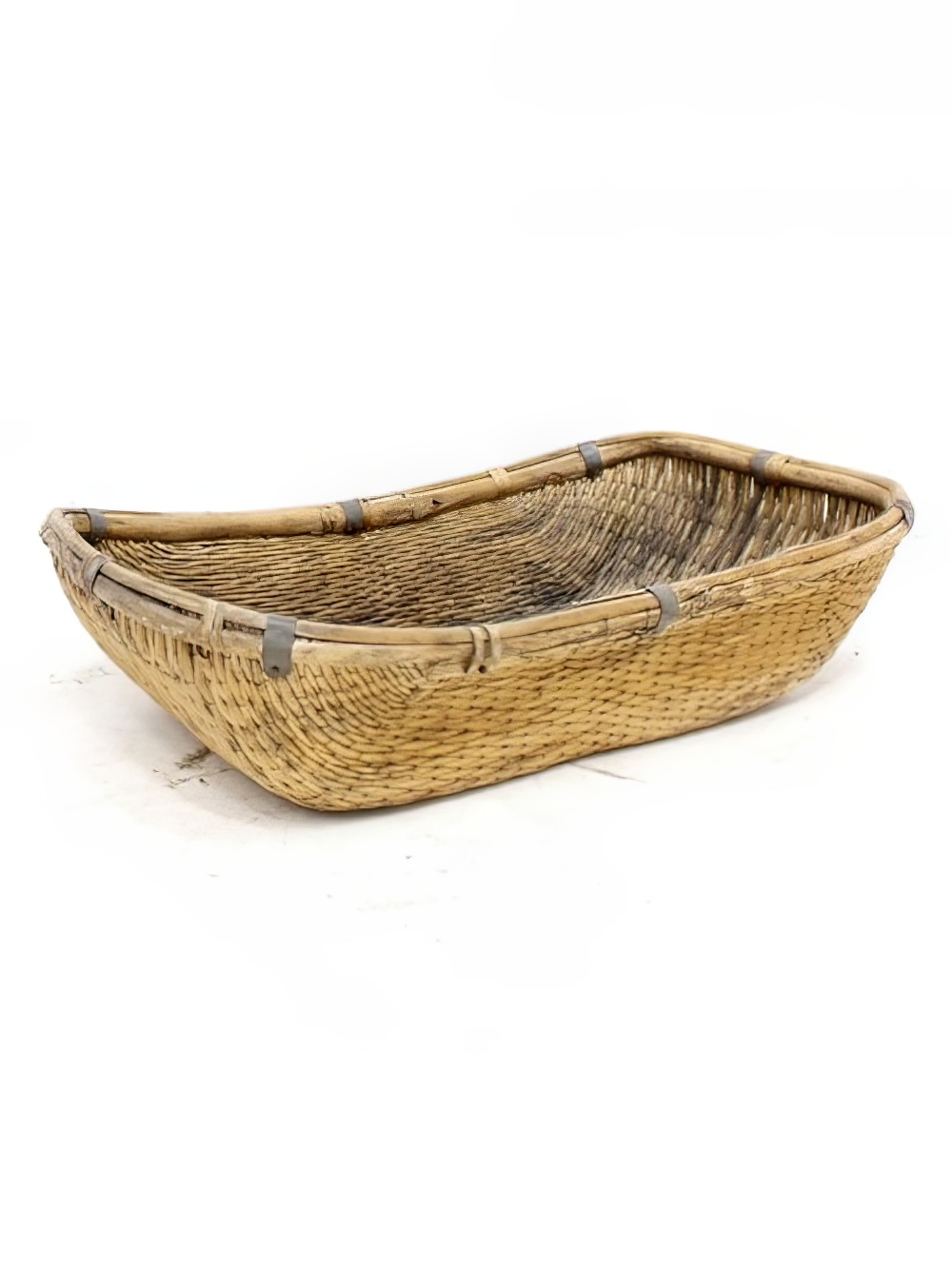 SN2160_Small_rustic_willow_basket_event_prop_hire_0026_DD868_optimised