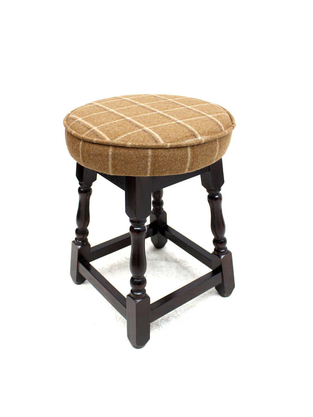 SN2322_Tweed_Low_Pub_Stool_event_prop_hire_0012IMG_5849_copy_optimised