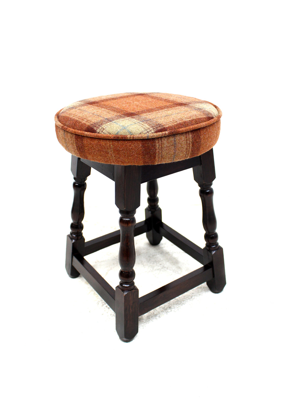 SN2322_Tweed_Low_Pub_Stool_event_prop_hire_0013IMG_5851_copy_optimised