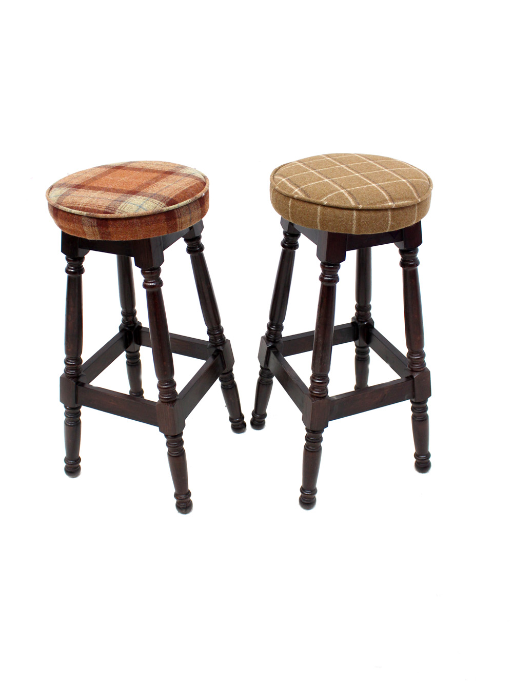 SN2323_Tweed_High_Pub_Stool_event_prop_hire_0006IMG_5857_copy_optimised