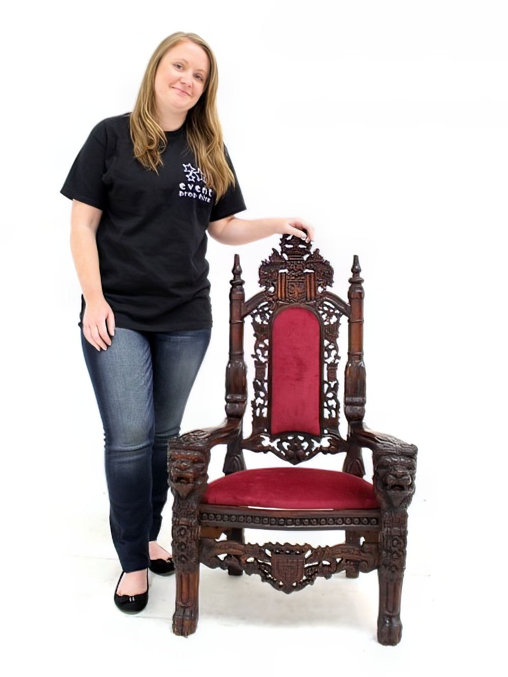SN2593_Childrens_Dark_Wood_Throne_event_prop_hire_0022_DD135_copy_optimised