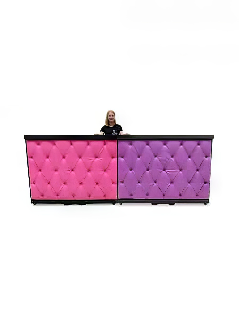 SN3382_Pinkand_amp_Purple_Chesterfield_Bar_event_prop_hire_0003Chesterfield_Purpleand_amp_Pink_x2