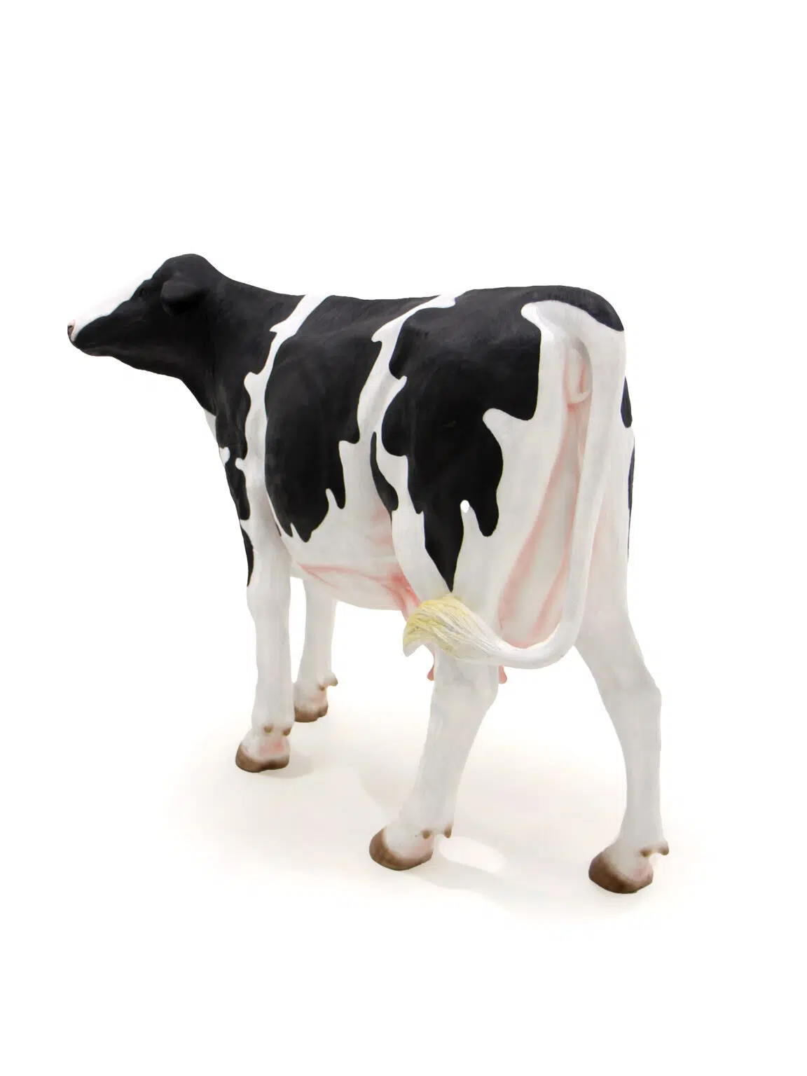 AML05Life-Size_Cow_Head_UpIMG_4779event_prop_hire_EPH_Creative_BB_046 copy