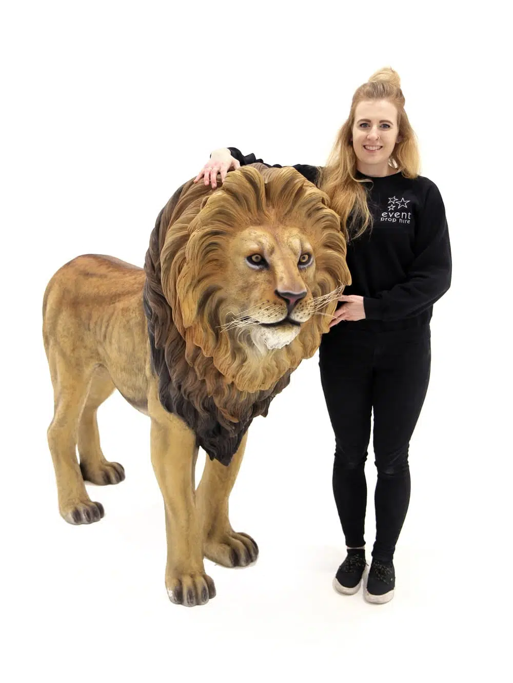 AML90 Life-size Lion #2 _event_prop_hire_042_Optimised