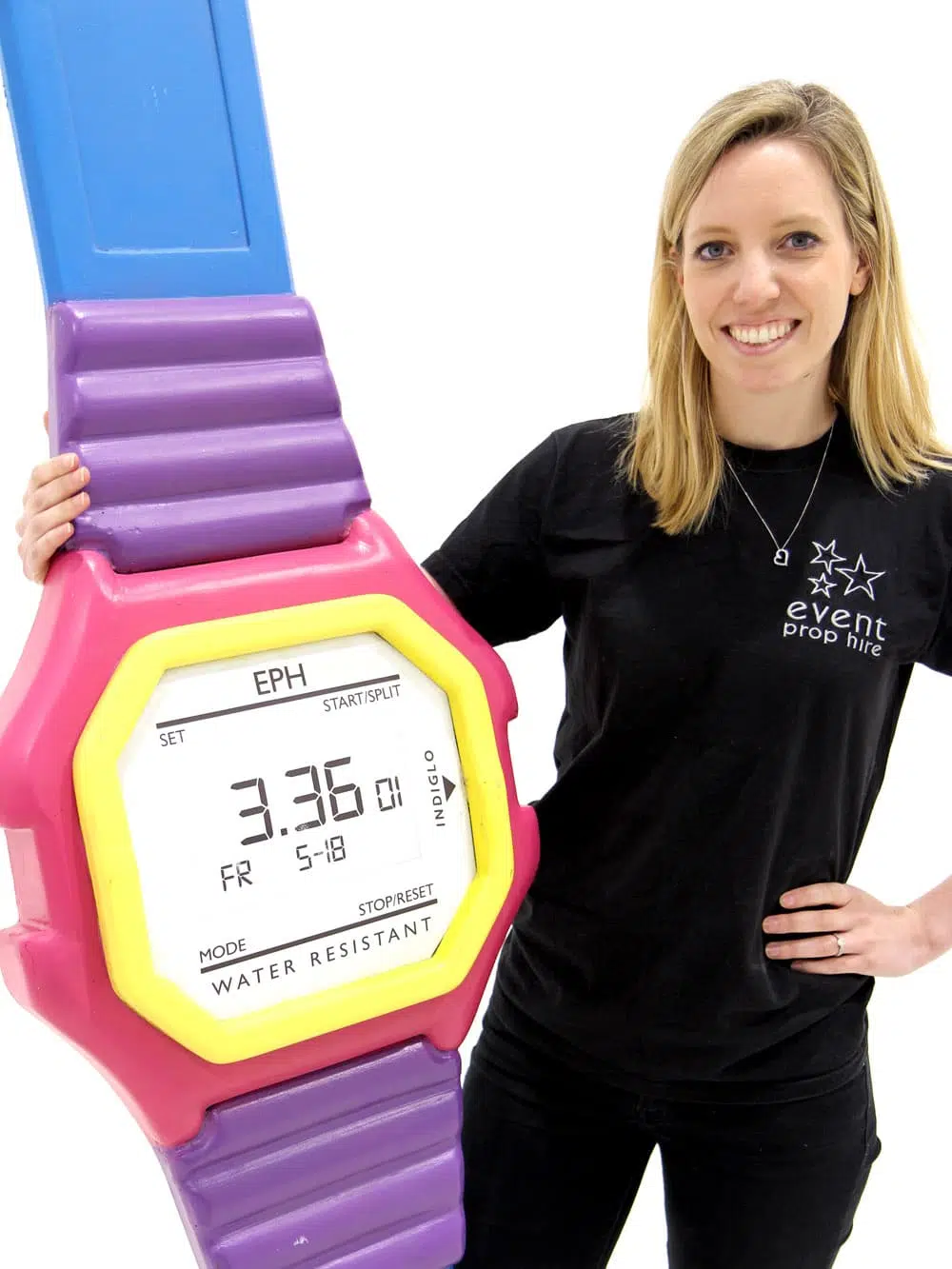 EIG41_Giant Digital Watch_115