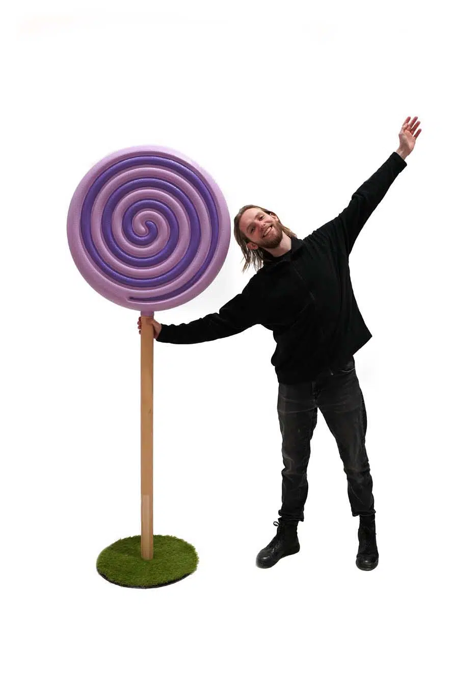 FAD7 _Giant Lollipop - Medium_event_prop_hire_EPH_Creative_018 _high_res _optimised