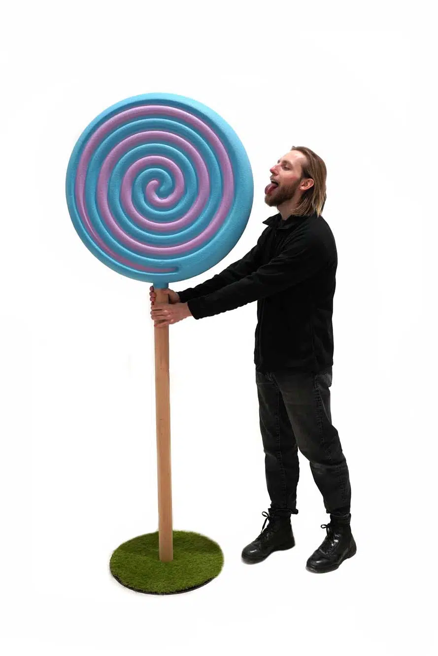 FAD7 _Giant Lollipop - Medium_event_prop_hire_EPH_Creative_022 _high_res _optimised