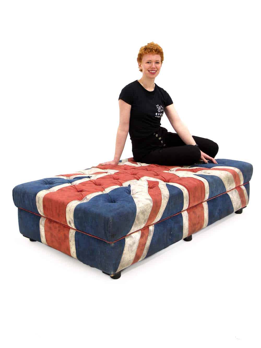FUR198_Vintage Union Jack Bench Seat_event_prop_hire_EPH_Creative_020_optimised