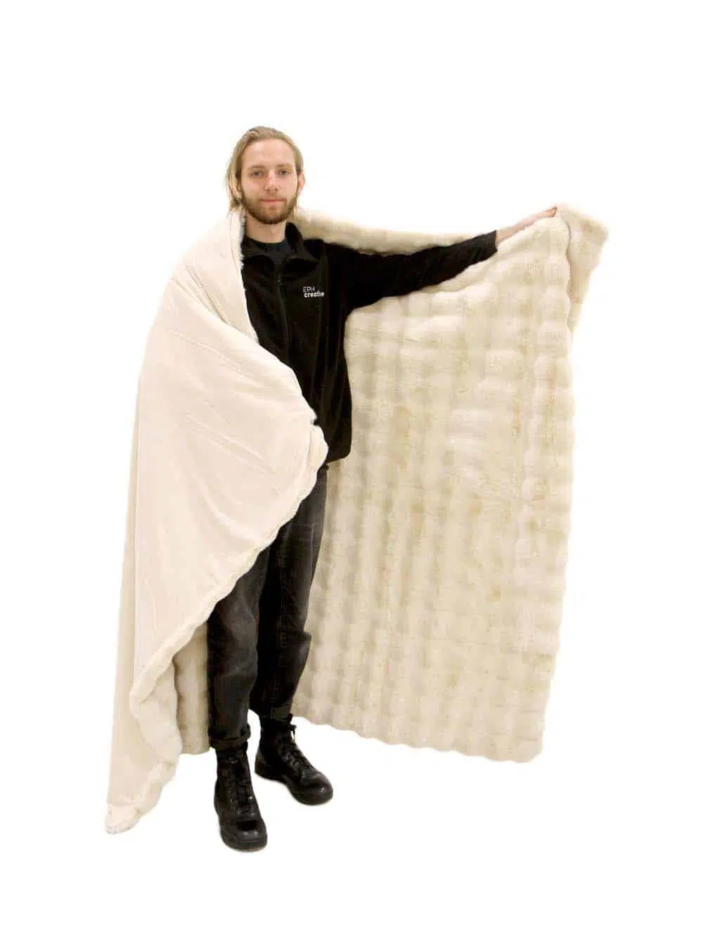 FUR453 _Faux Fur Throw - Cream - (Style_Size May Vary)-event_prop_hire_EPH_Creative_612