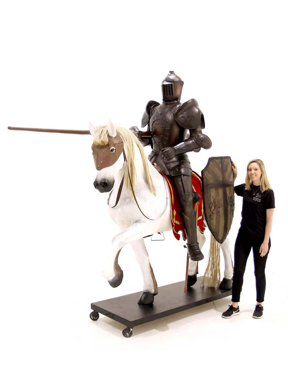MDL02_Life-size Knight on Horseback_066