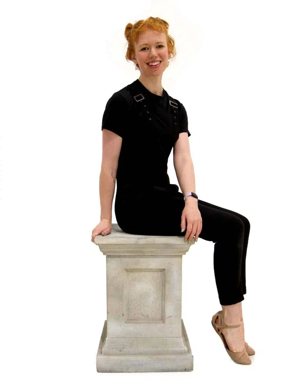SCN133_Medium Stone Effect Urn Plinth_event_prop_hire_EPH_Creative_74_optimised