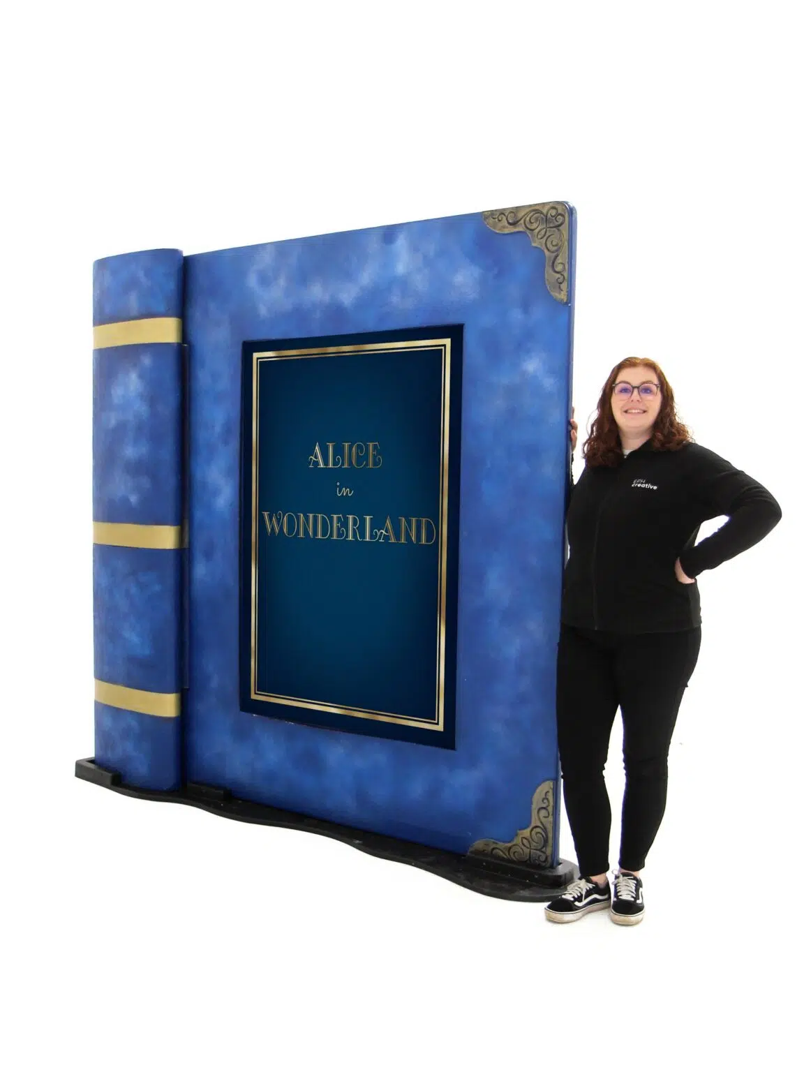SN1335_Fairytale Book Entranceway_event_prop_hire_EPH_Creative_9_