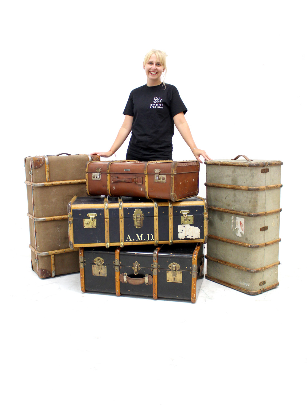 SN2937_Vintage_Travel_Trunk_-_single_piece_event_prop_hire_0003LG_025_copy