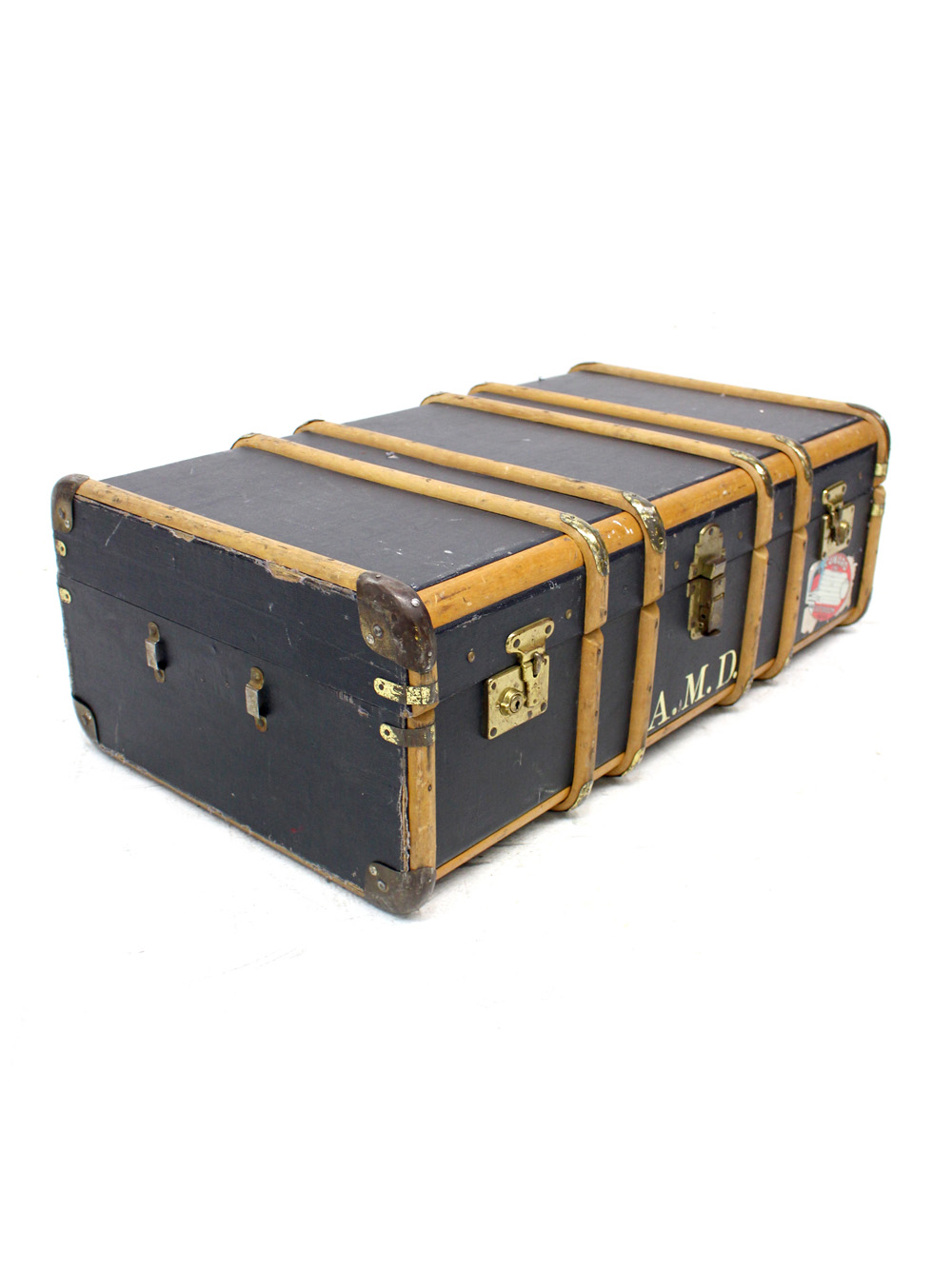 SN2937_Vintage_Travel_Trunk_-_single_piece_event_prop_hire_0005LG_052_copy