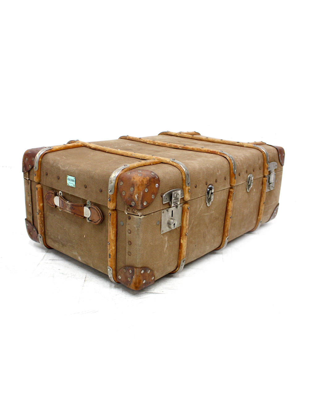 SN2937_Vintage_Travel_Trunk_-_single_piece_event_prop_hire_0008LG_055_copy