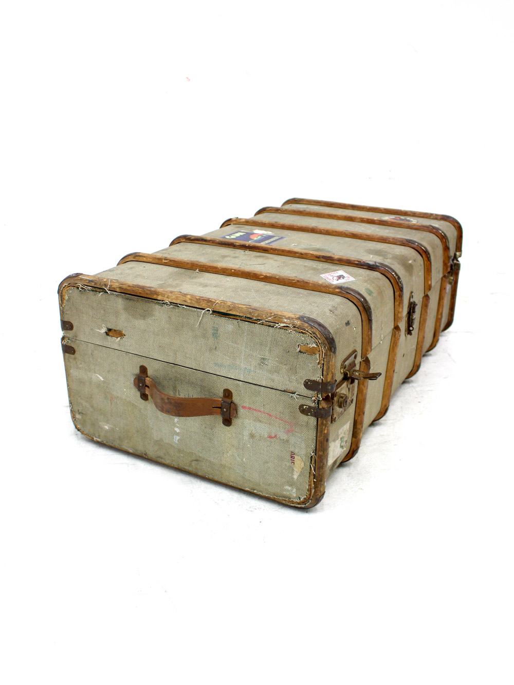 SN2937_Vintage_Travel_Trunk_-_single_piece_event_prop_hire_0009LG_056_copy