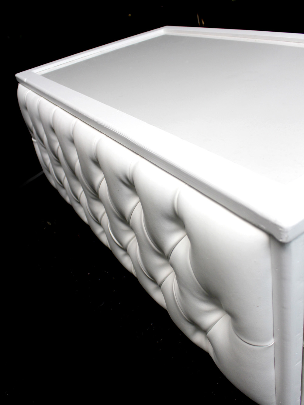 SN3017_White_Buttoned_Coffee_Table_event_prop_hire_0009IMG_7532_copy
