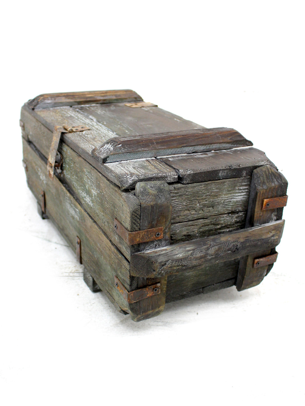 SN3032_Rustic_Chest_-_Small_event_prop_hire_0006DD_0010_copy